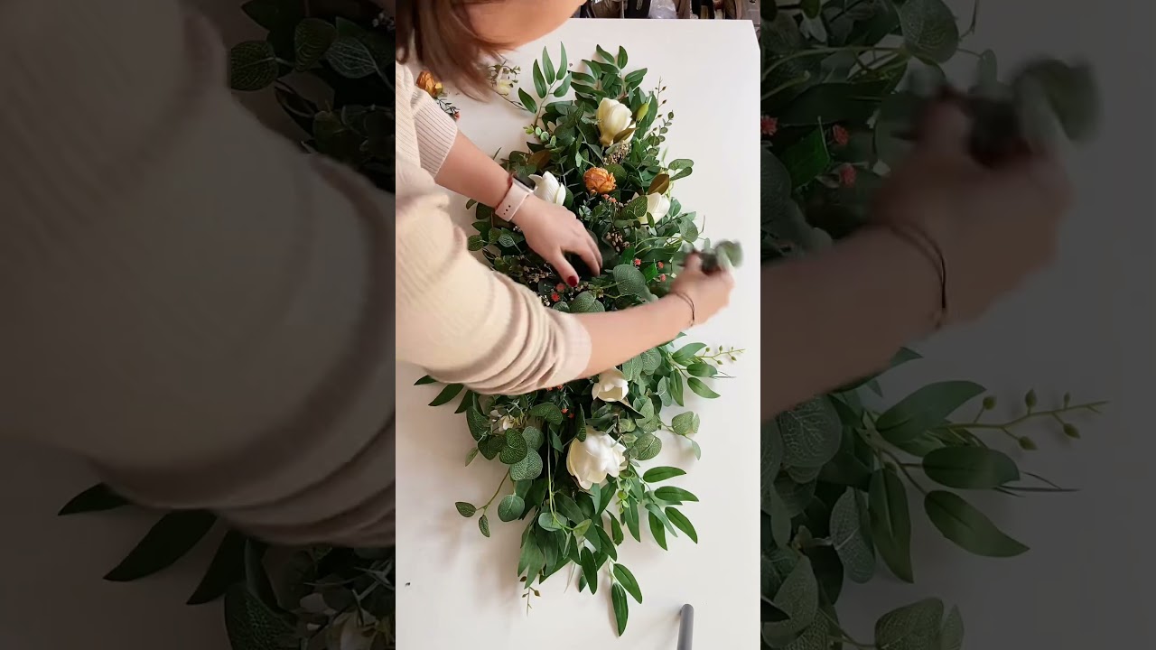 Masa &uuml;st&uuml; &ccedil;i&ccedil;ek aranjmanı yapımı 🌿