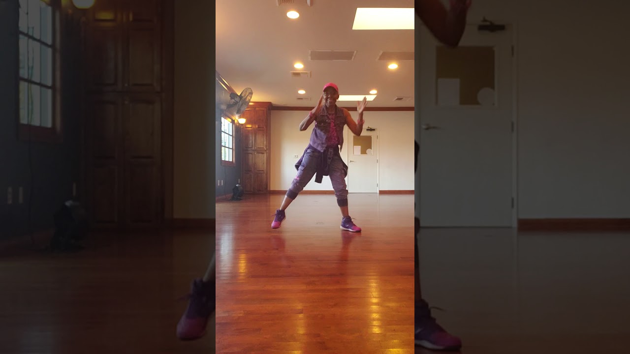Zumba(R)Gold Warmup 3| Smooth - Carlos Santana ft Rob Thomas