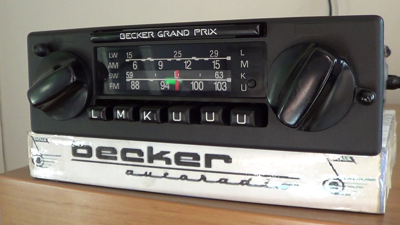 Radio Becker Grand Prix 470 . Mercedes W123