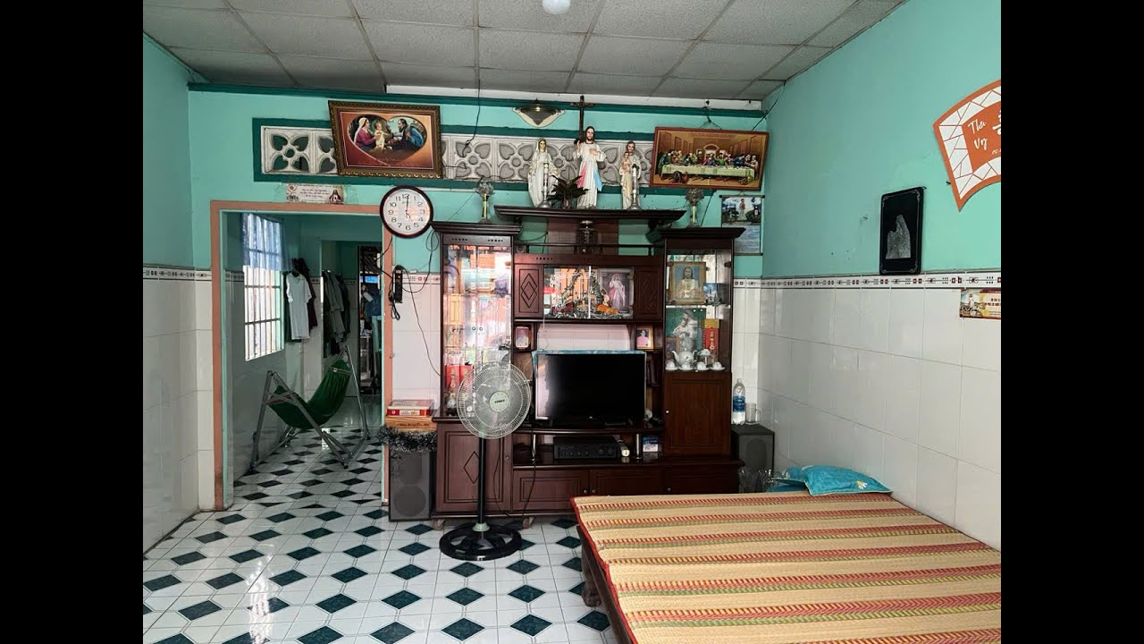 BÁN NHÀ Đ NHỤA XẢ TÂN THẠNH ĐÔNG  XÁT KHU CÔNG NGHIỆP DT160MTC 129 GIÀ2,4 ty TL,LH0772067640