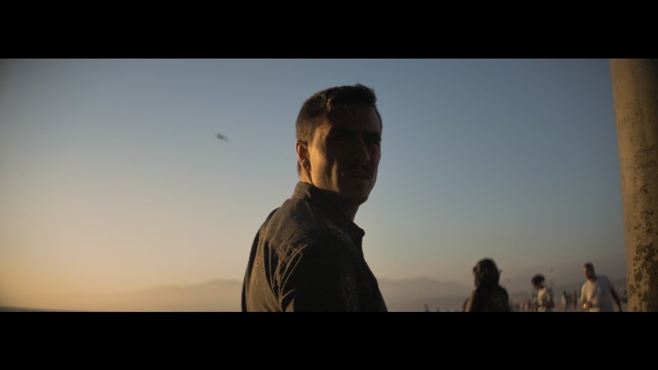 BANANA DUCK - INTERVENCI&Oacute;N (VIDEOCLIP OFICIAL)