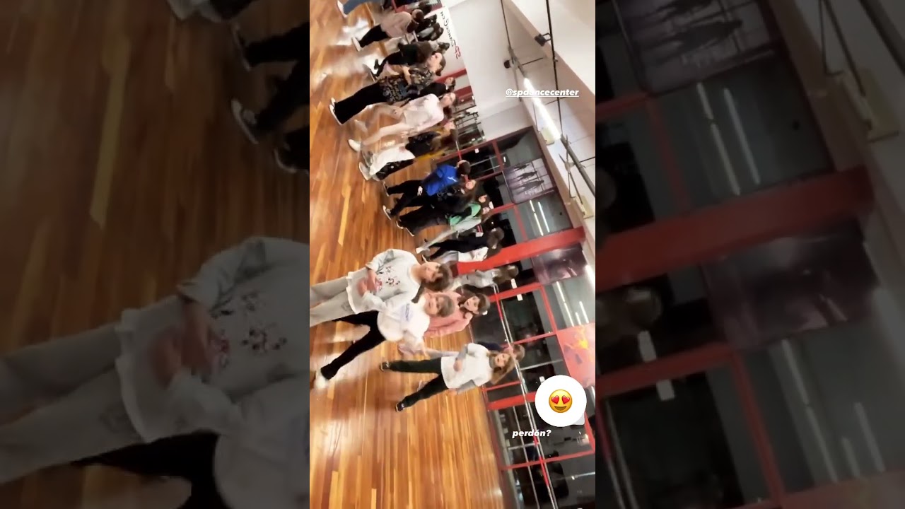 Clases de street coreogr&aacute;fico adolescentes a cargo de Aye Velayos #spdc #urbano #hiphop #danza