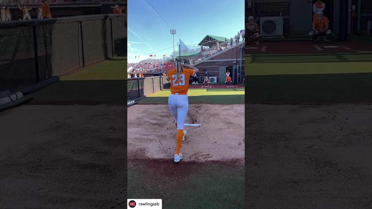 💥Slow motion softball pitch💥