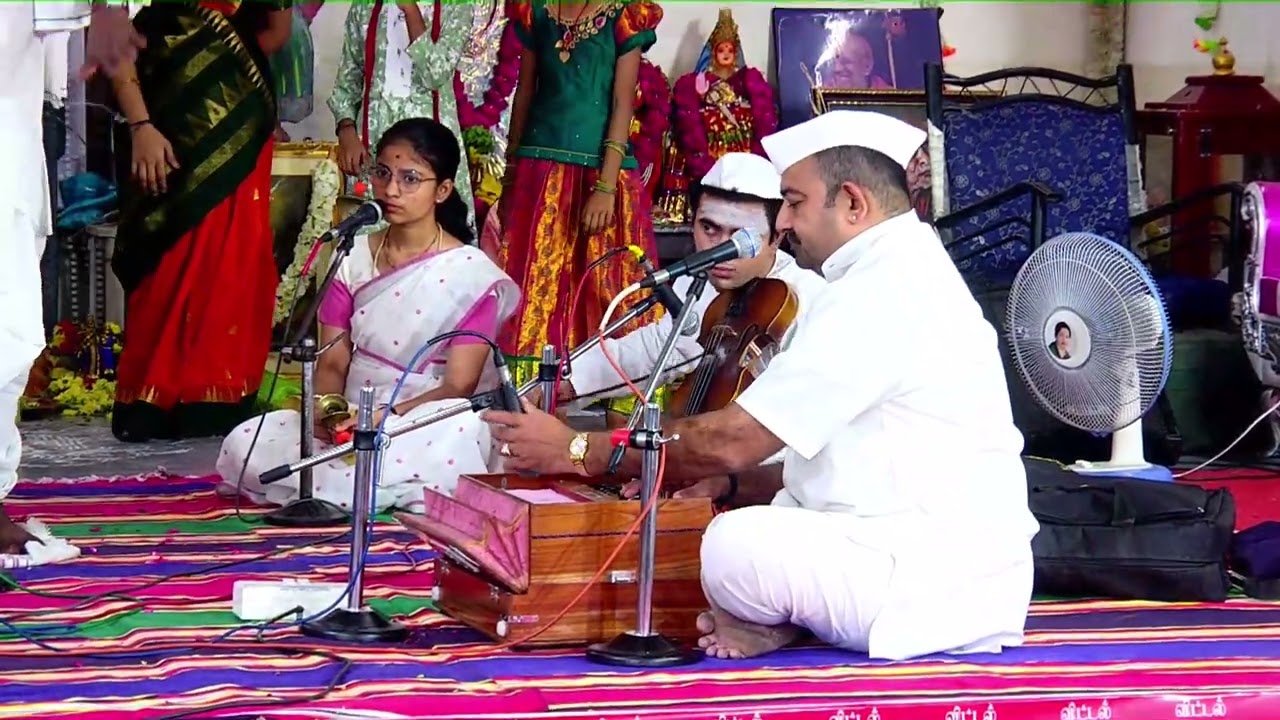 Varkari Sampradhaya Harikeerthan by “Kadayanallur Sri Tukaram Ganapathy Maharaj”