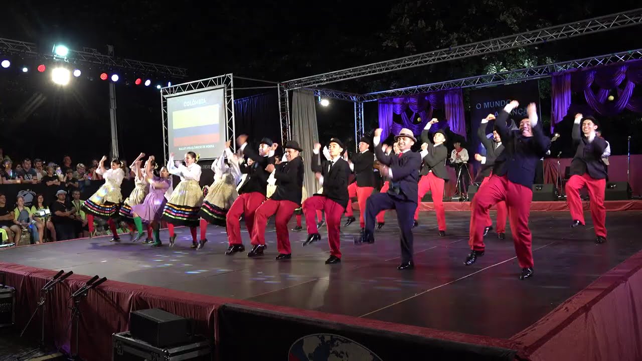 Colombian folk dance: Carranga