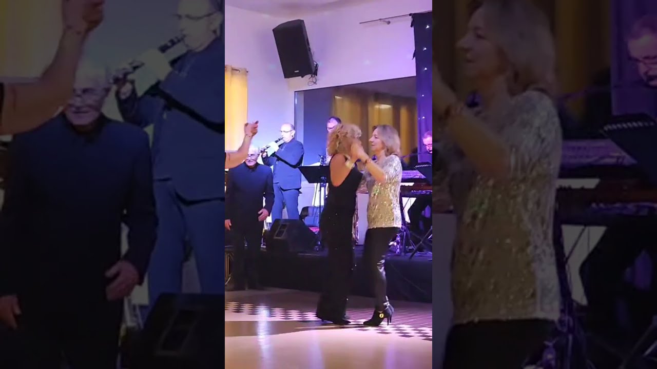 SEMILAUNO valzer di Casadei eseguito dall'orchestra LA NUOVA ROMAGNA FOLK