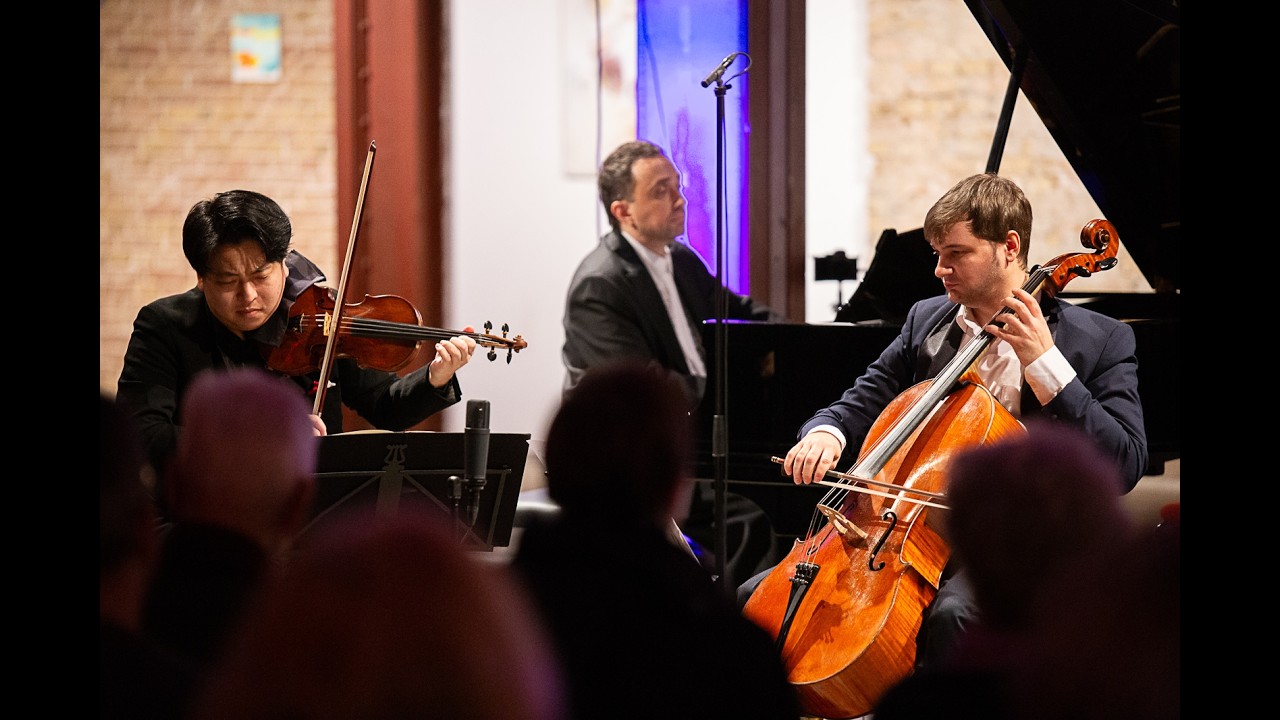 Debussy Piano Trio - Seiji Okamoto, Andrei Ioniță, Catalin Serban 