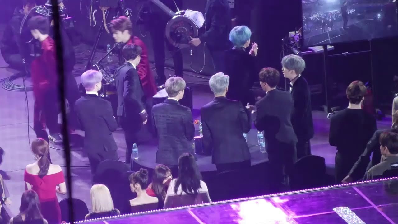 Idol reaction to NCT speech