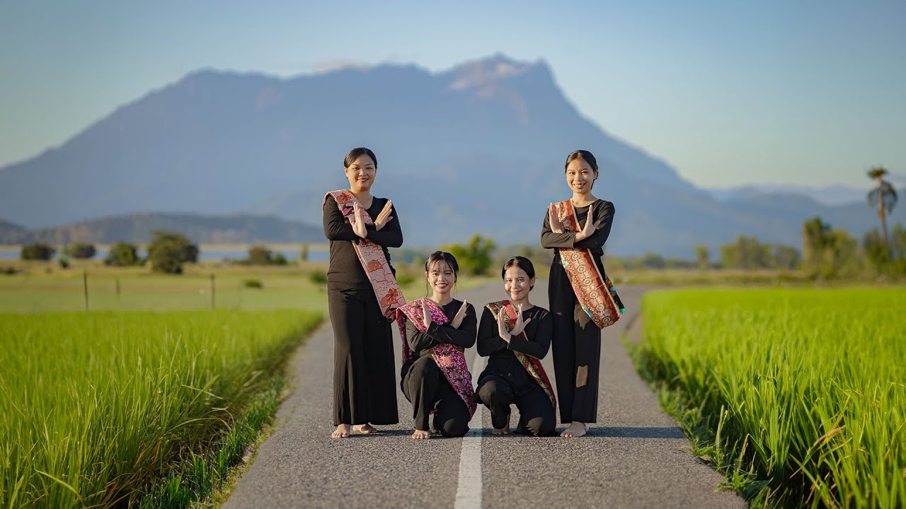 Tarian Etnik Sabah by Guntari Dancer Team | Kota Belud , Sabah Malaysia