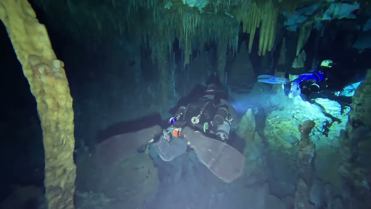 Dan's Cave 11 Grey Pool out through the Sanity Room