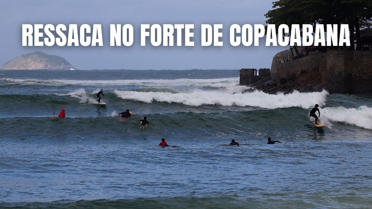 Ressaca no Rio - Posto 6 de Copacabana diverte a galera #Ressaca #Copacabana