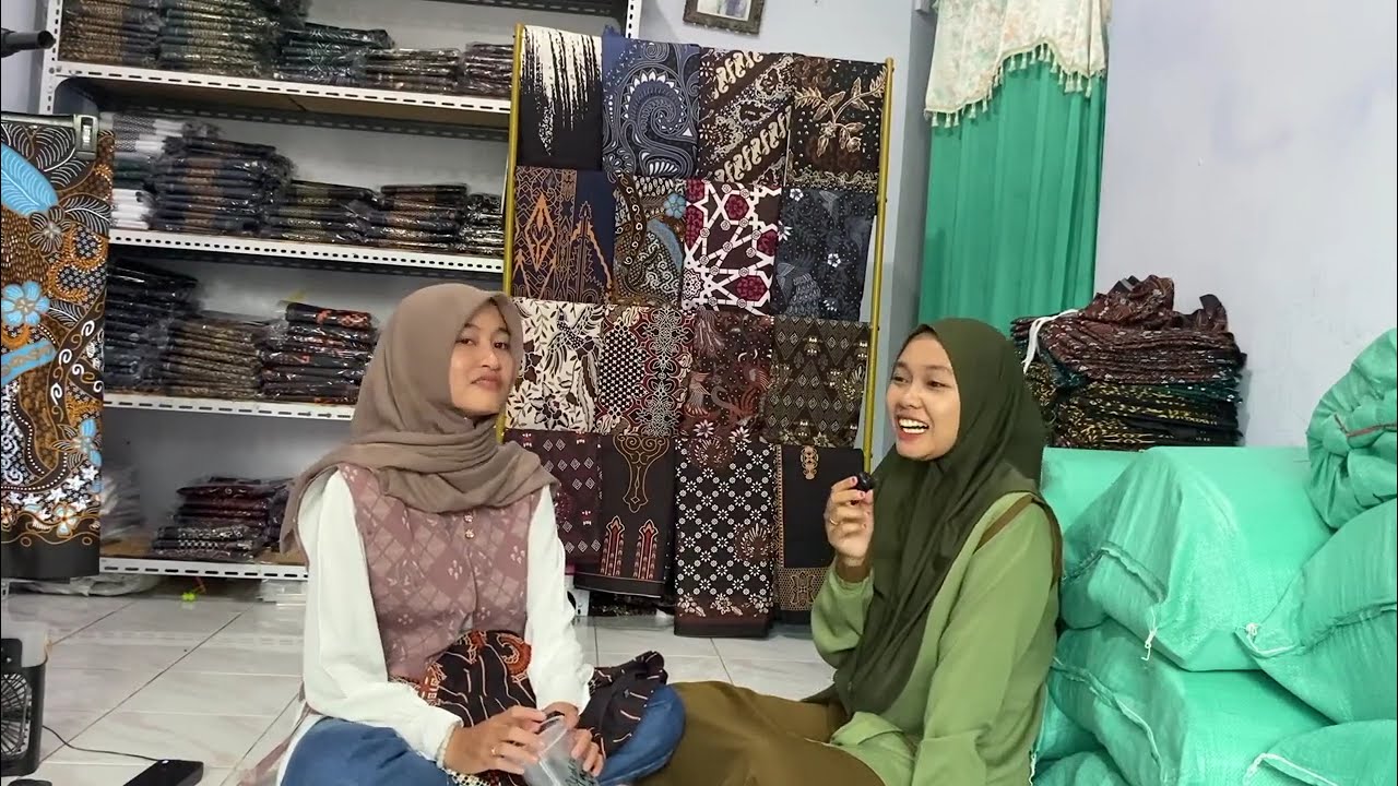 Kisah kak Zakiyah  dan Suami mengembangkan inovasi Sablon baju batik dan sarung batik