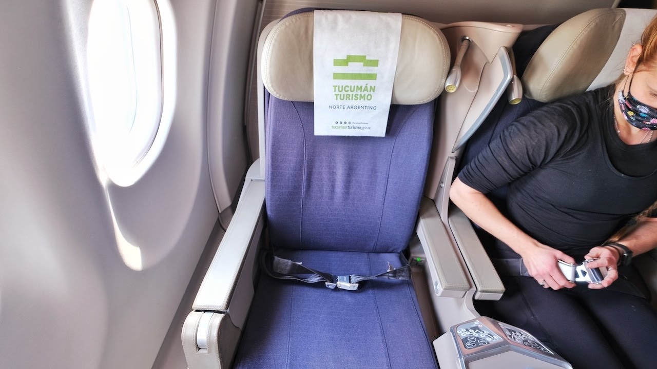 Aerolineas Argentina A330 Premium Economy Class | AR1890 Buenos Aires to Ushuaia