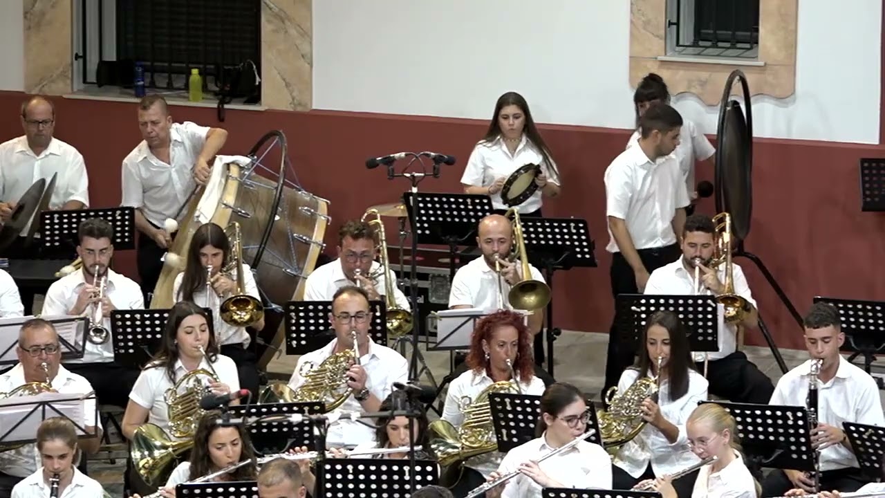 Una espiga és ta bandera [Pasdoble] (Javier Martínez Campos) - SIUM Montserrat