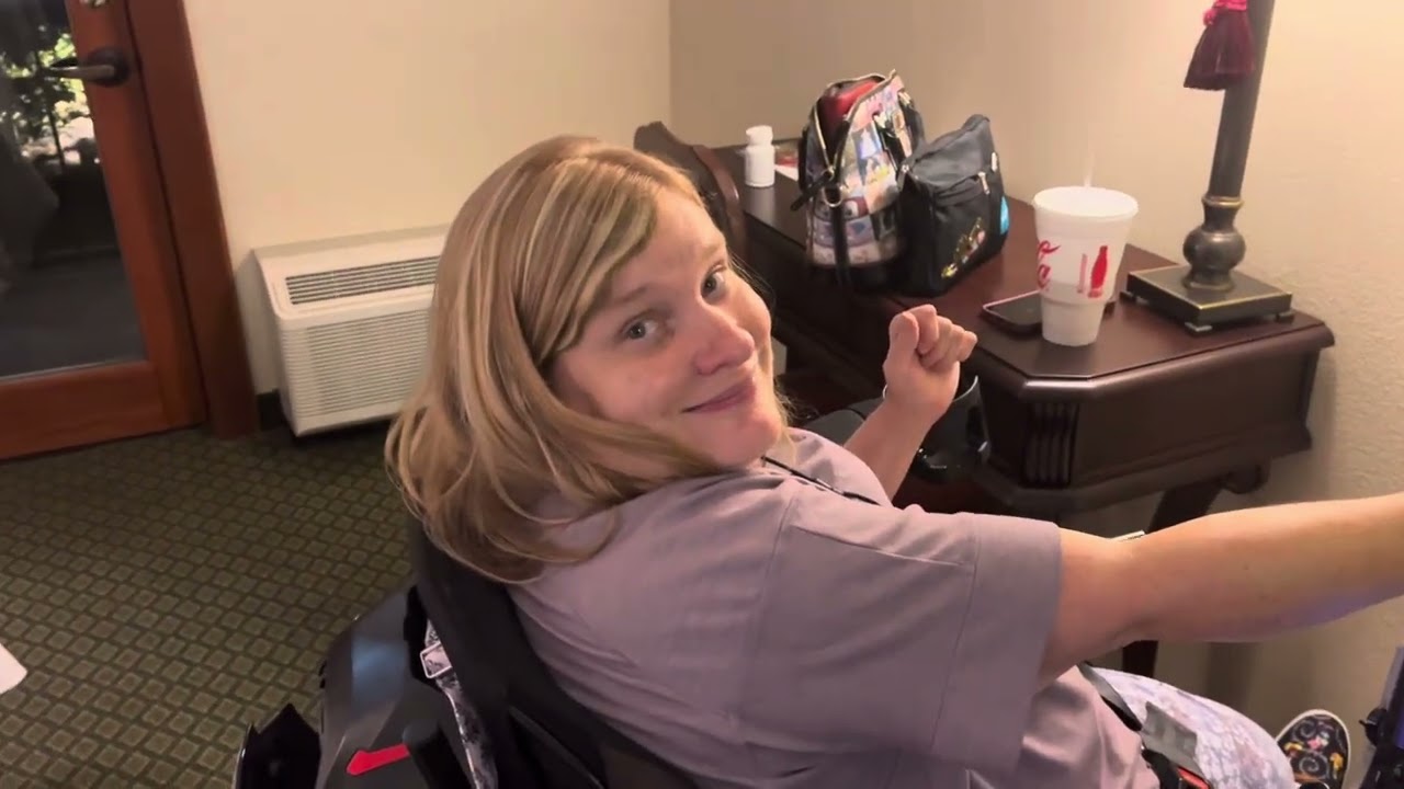 The Inn at Christmas Place wheelchair accessible room review!