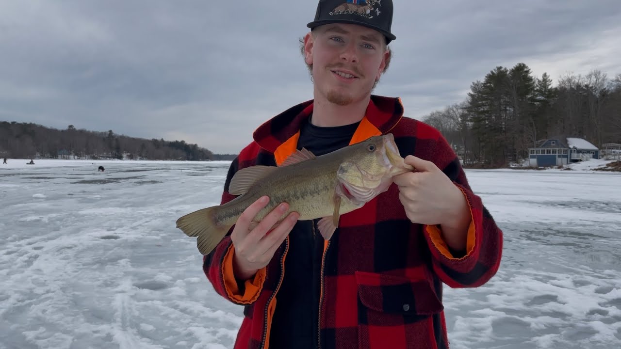 FLAGS NON STOP! Late season ice fishing in Maine.