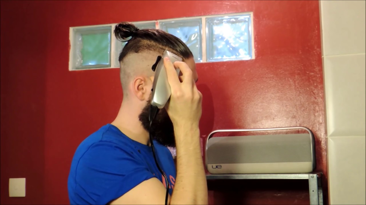How to shave your undercut yourself (English Subs)