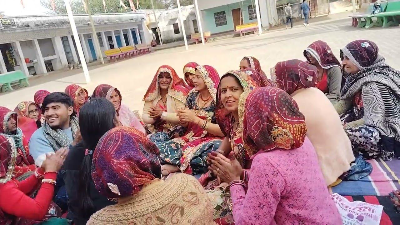 शीतला माता का बहुत प्यारा गीत एक बार जरूर जरूर सुनो              👌🙏🙏🎉🌹