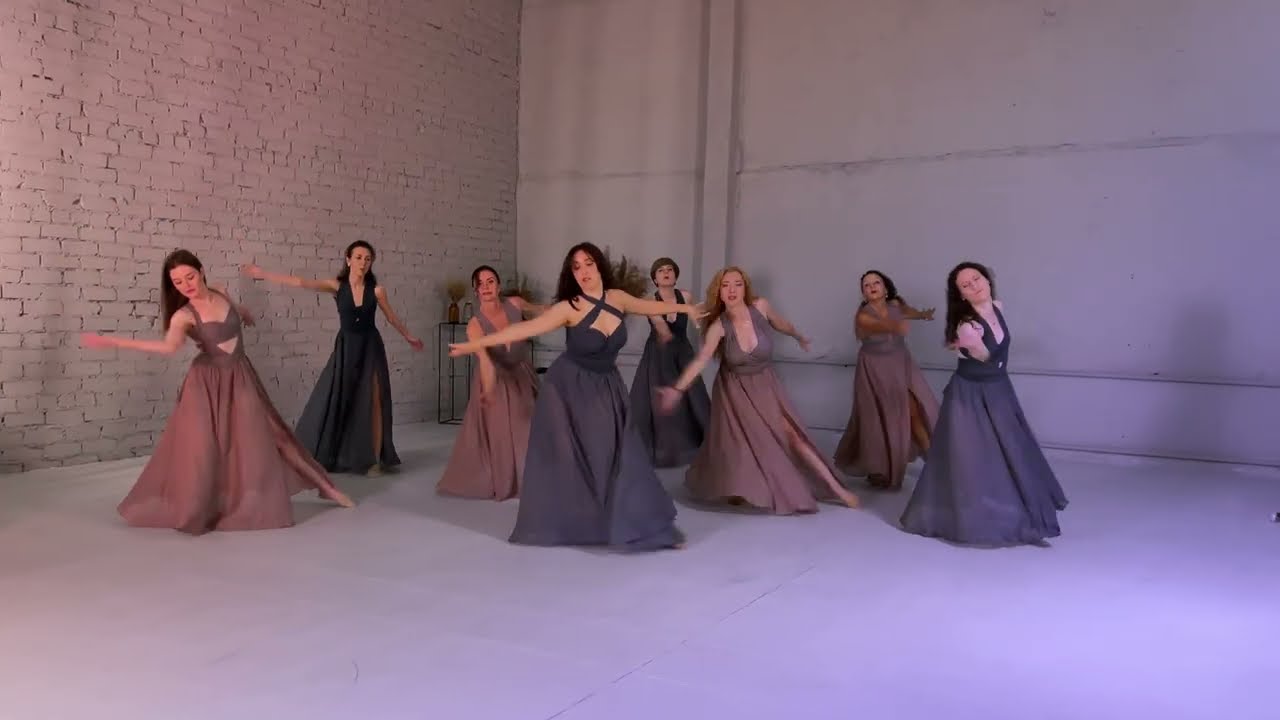 Salsa Lady's Style by Evgeniya Kuznetsova Music by La Sra. Tomasa - Ella