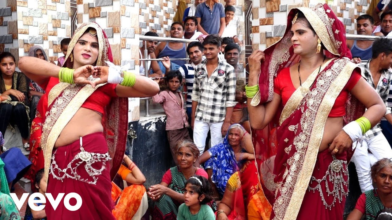 Sarita Shastri - Mohi Dil Ke Bich Chhupae Liye O Yadav Ke Chhora Dehati Lokgeet Dance (Music Video)