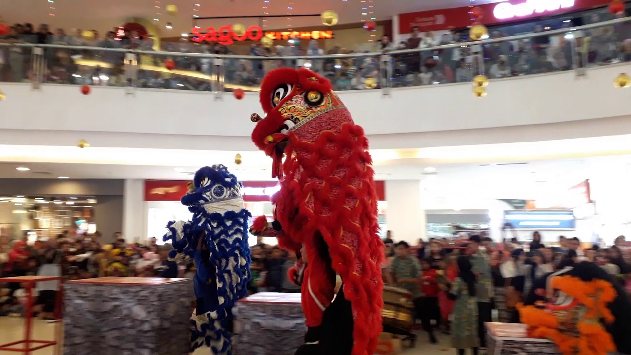 barongsai di festival citylink perayaan imlek 2020