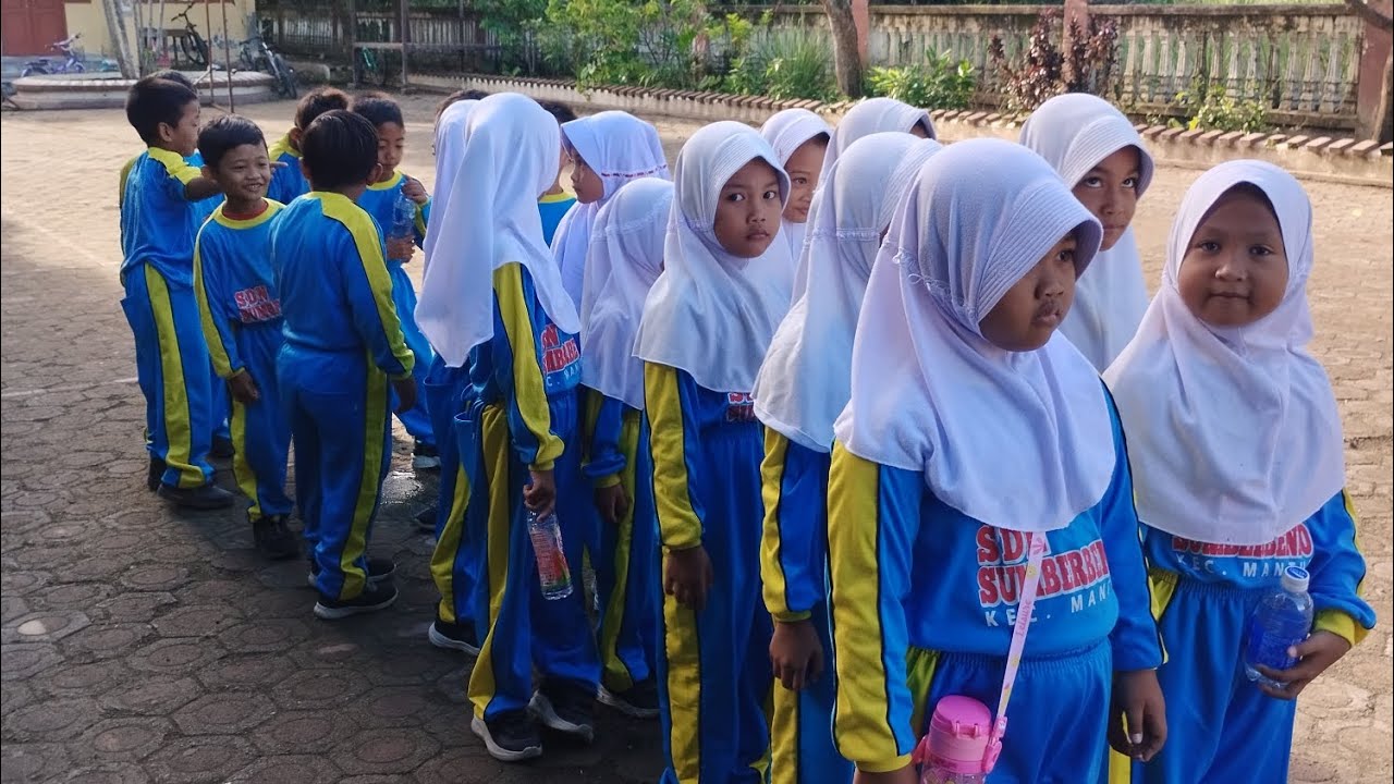 Kita pemanasan dulu diatas gunung 🗻