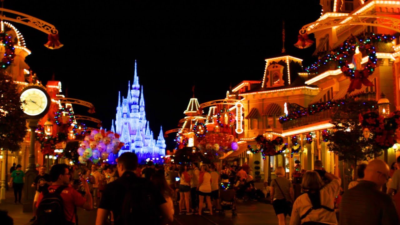 Mickey's Very Merry Christmas Party 2018 Highlights,  Walt Disney World Resort