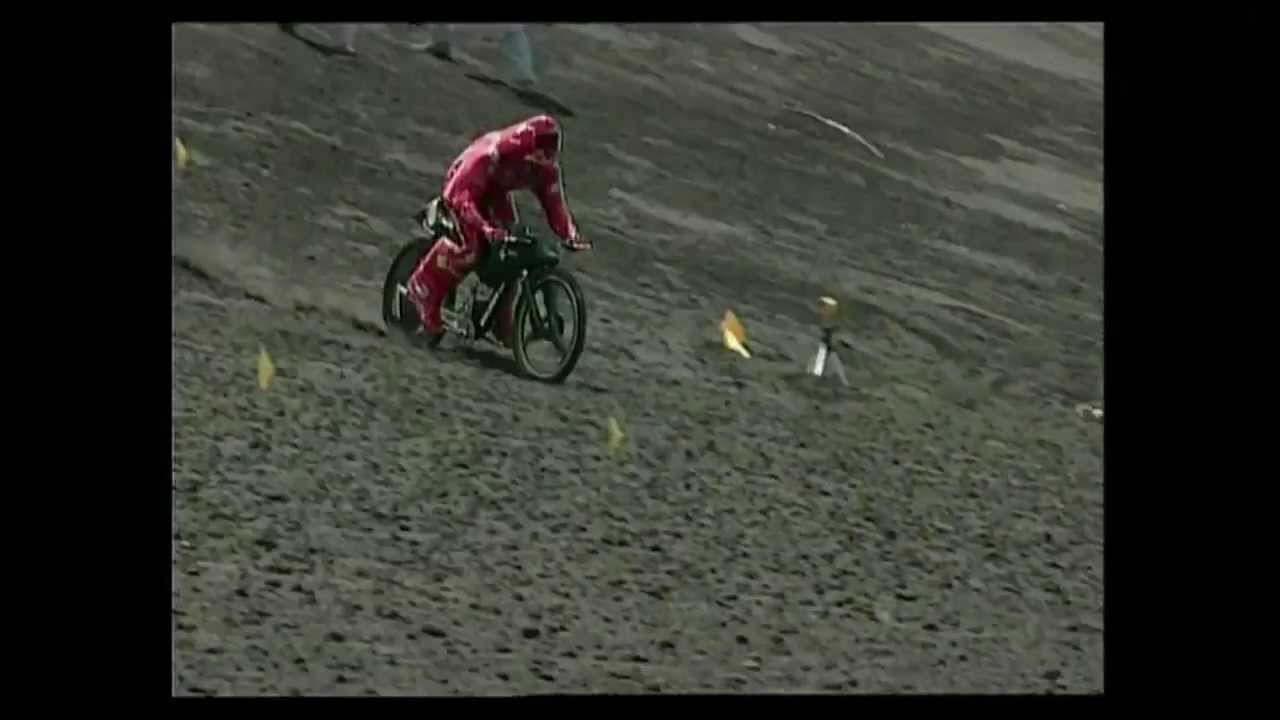 2002 La chute au ralenti