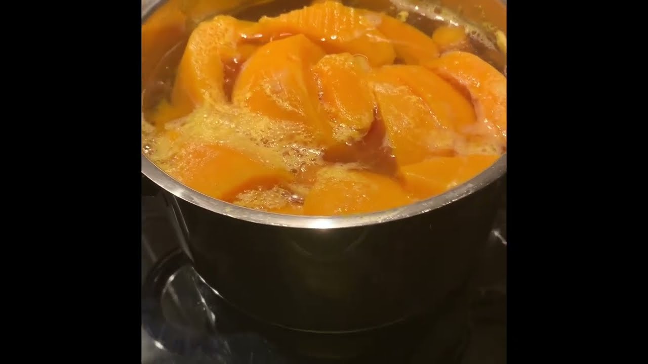 Зимой особенно вкусно! 😝Тыквенный суп из своих овощей🪏