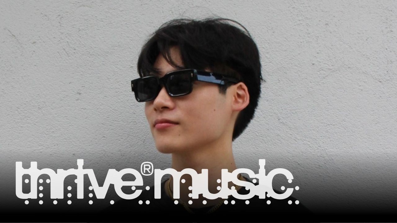 SEUNG - To The Beat (Official Visualizer)