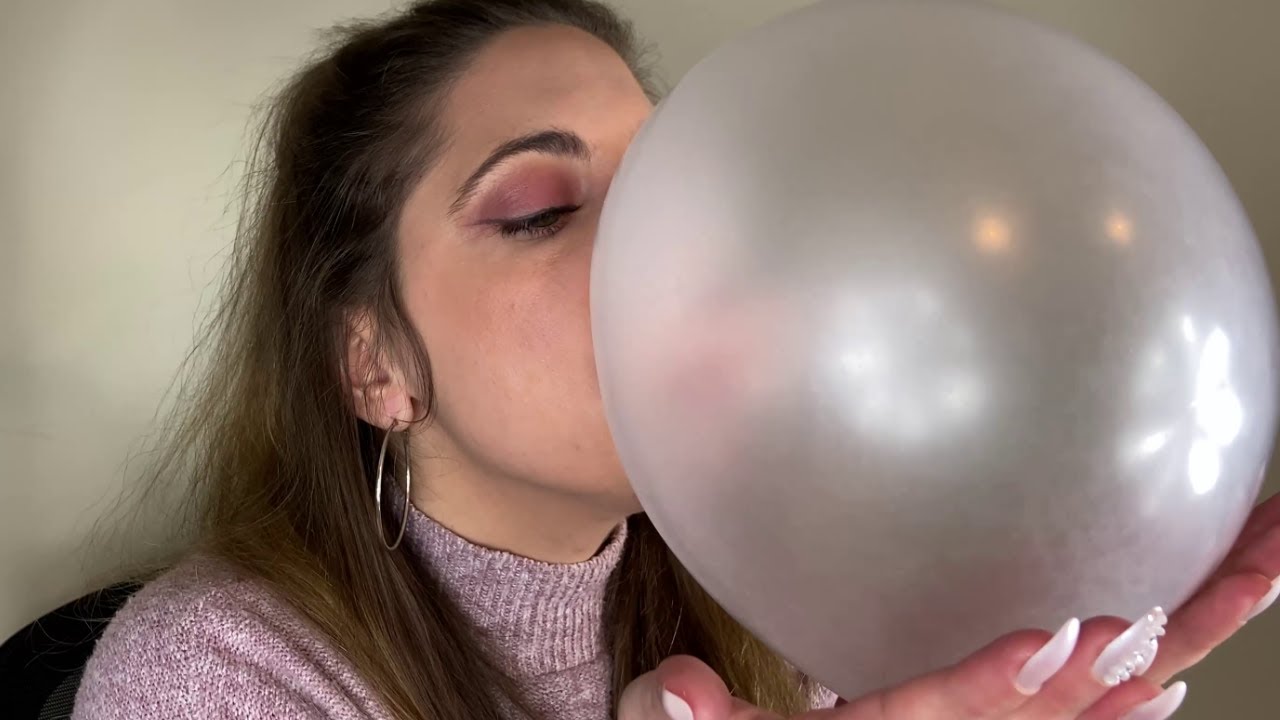 ASMR Bubble Blowing | Super Bubble Gum | Gum Chewing | Big and Small Bubbles