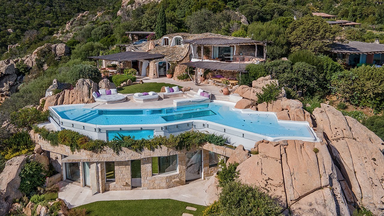 Spectacular Villa for Rent in Porto Cervo - Sardinia