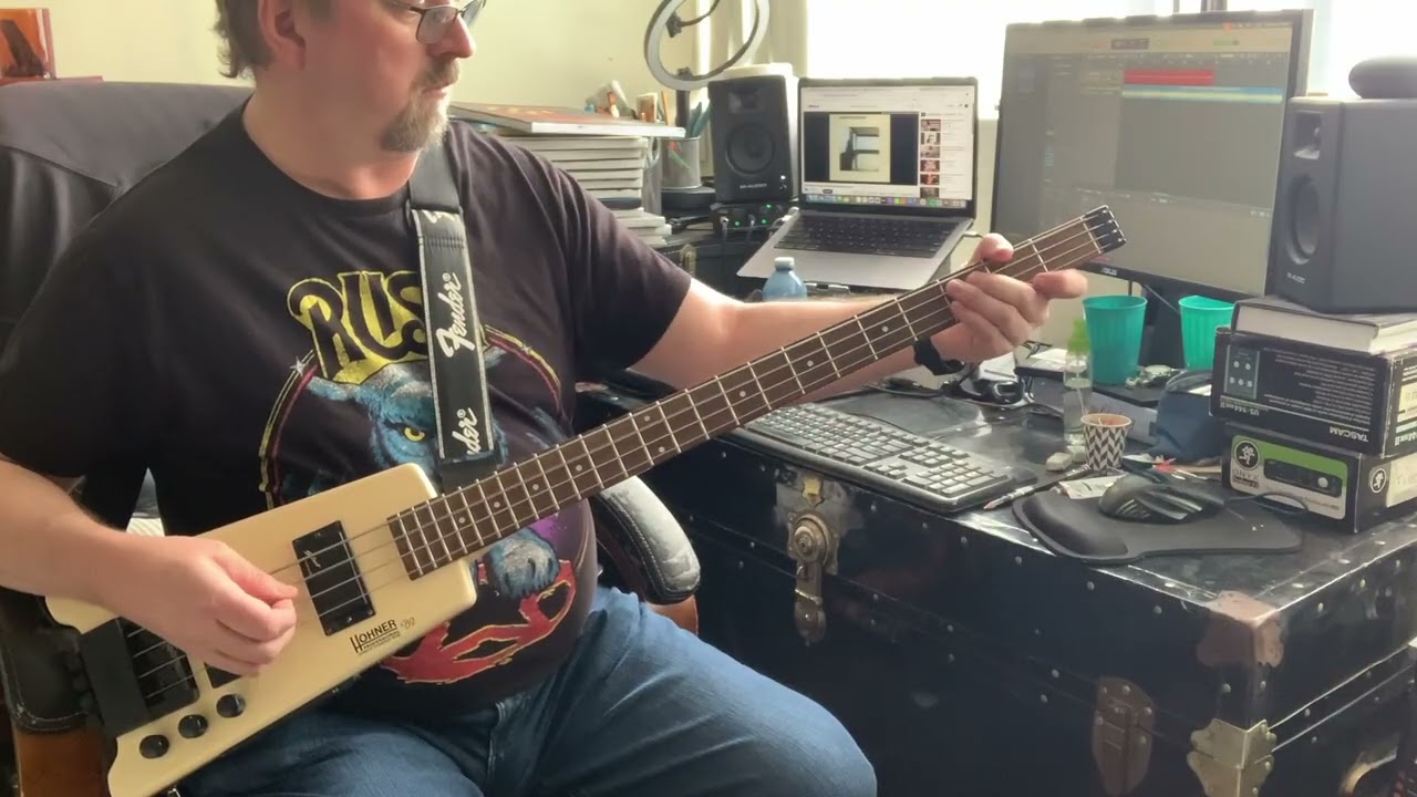 Sultans of swing (Dire Straits) Bass cover