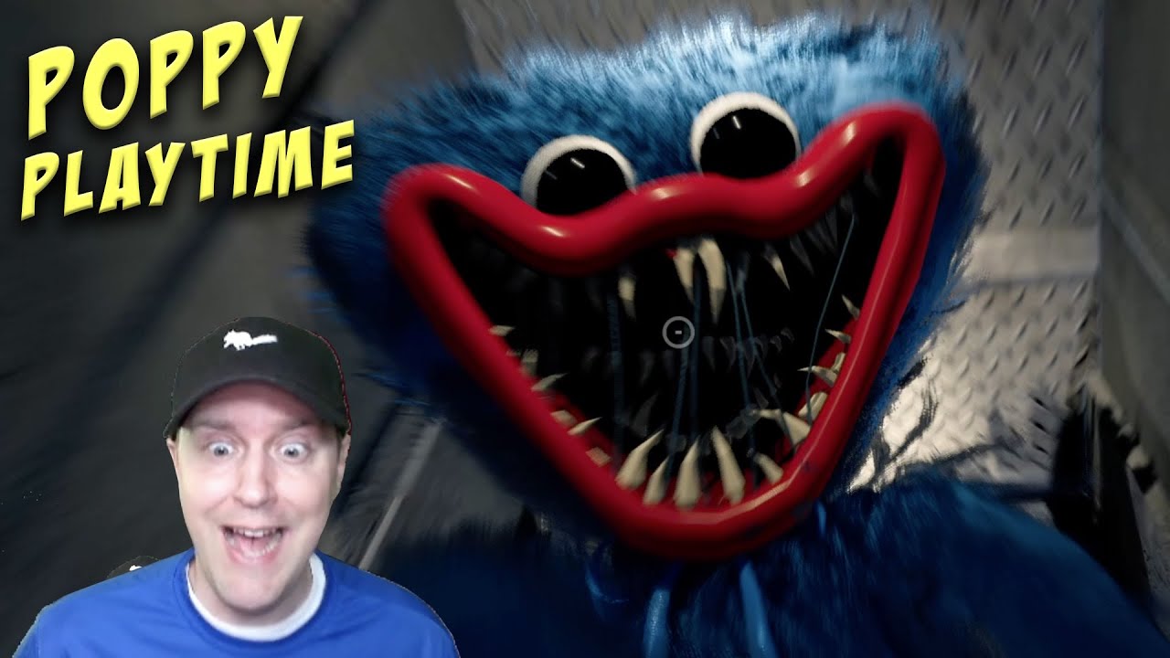 Poppy Playtime Chapter 1 SQRL Stampede Gaming Running from Huggy!