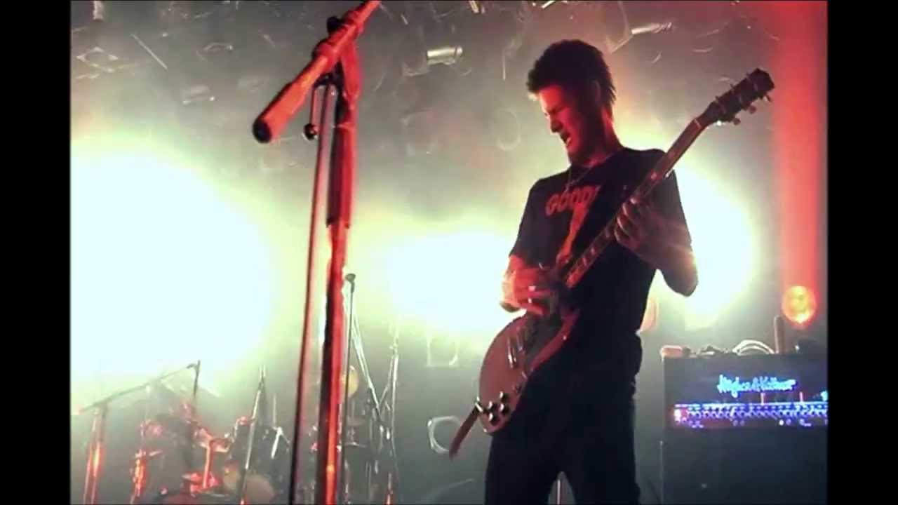 Karasu [ガラス] ONE OK ROCK (Live Shibuya CLUB CUATTRO Tour Final 2007)