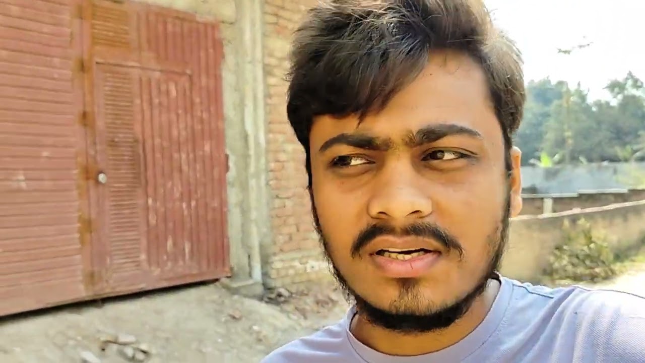  #New ghar pe gaye the dekhne ke liye kya kam bacha hua hai😊