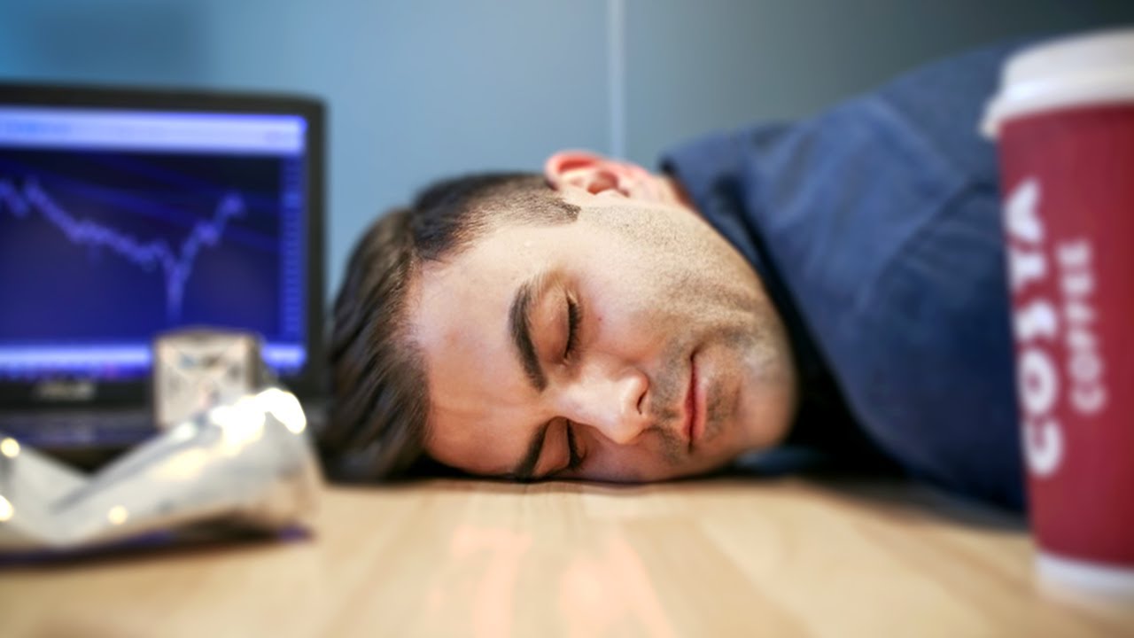 How Bad Sleep Destroys Your Trading Risk Management