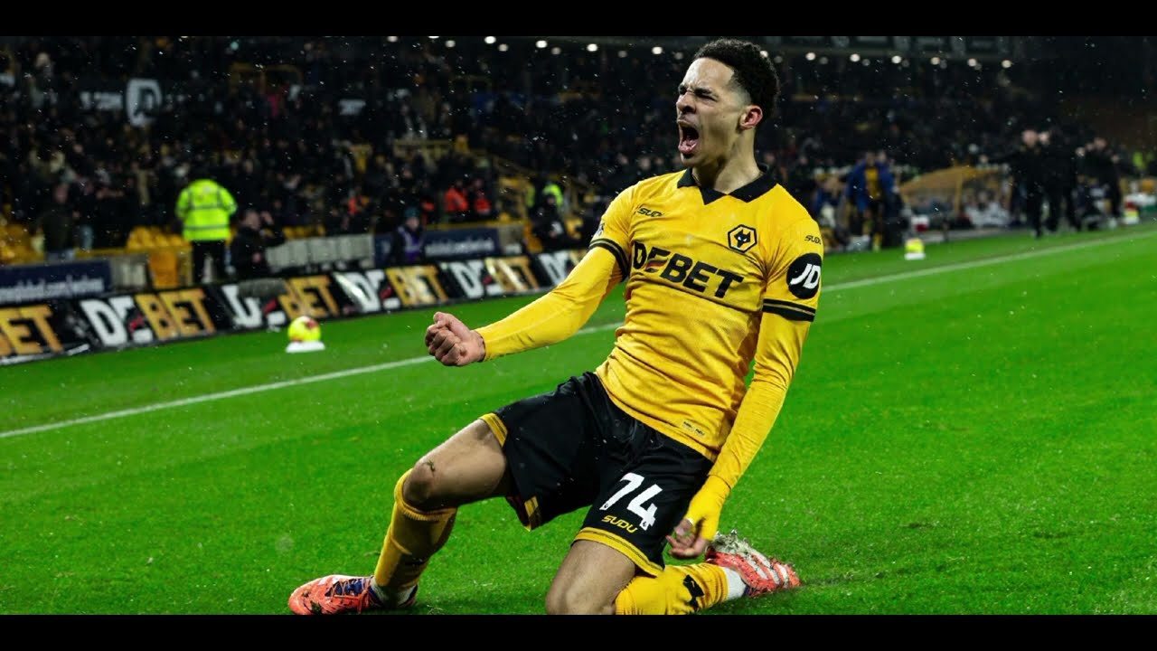 Title Race? Arsenal Stunned Late at Molineux😱