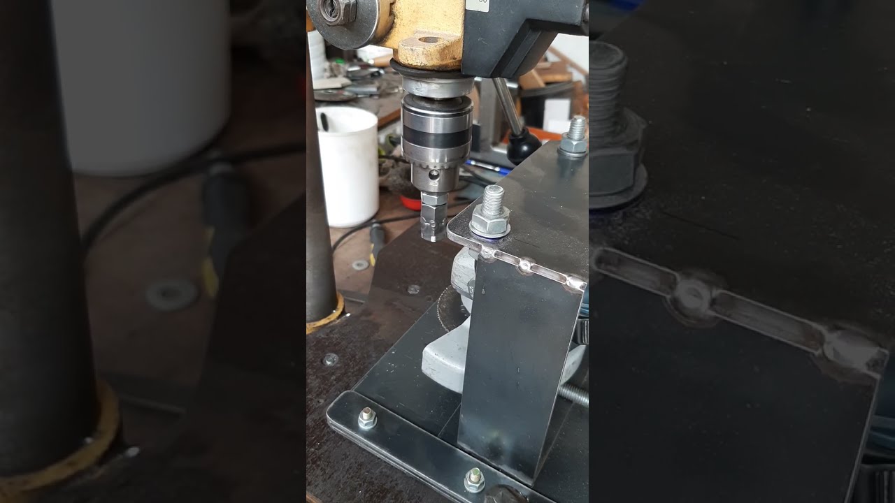 TORNEANDO PORCA DA MESA DE ELEVAÇÃO