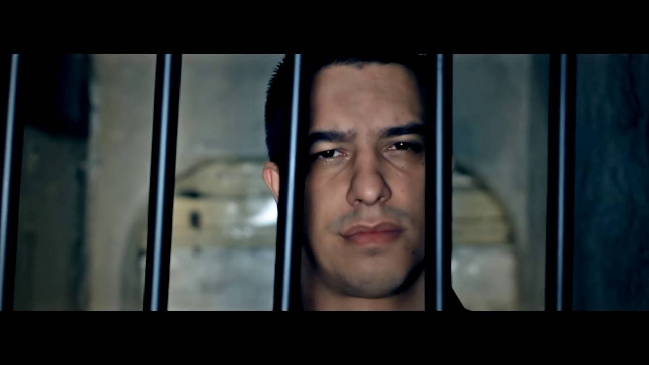 DANI PRINTUL BANATULUI & DANI MOCANU - SUNT IN INCHISOARE | Official Video