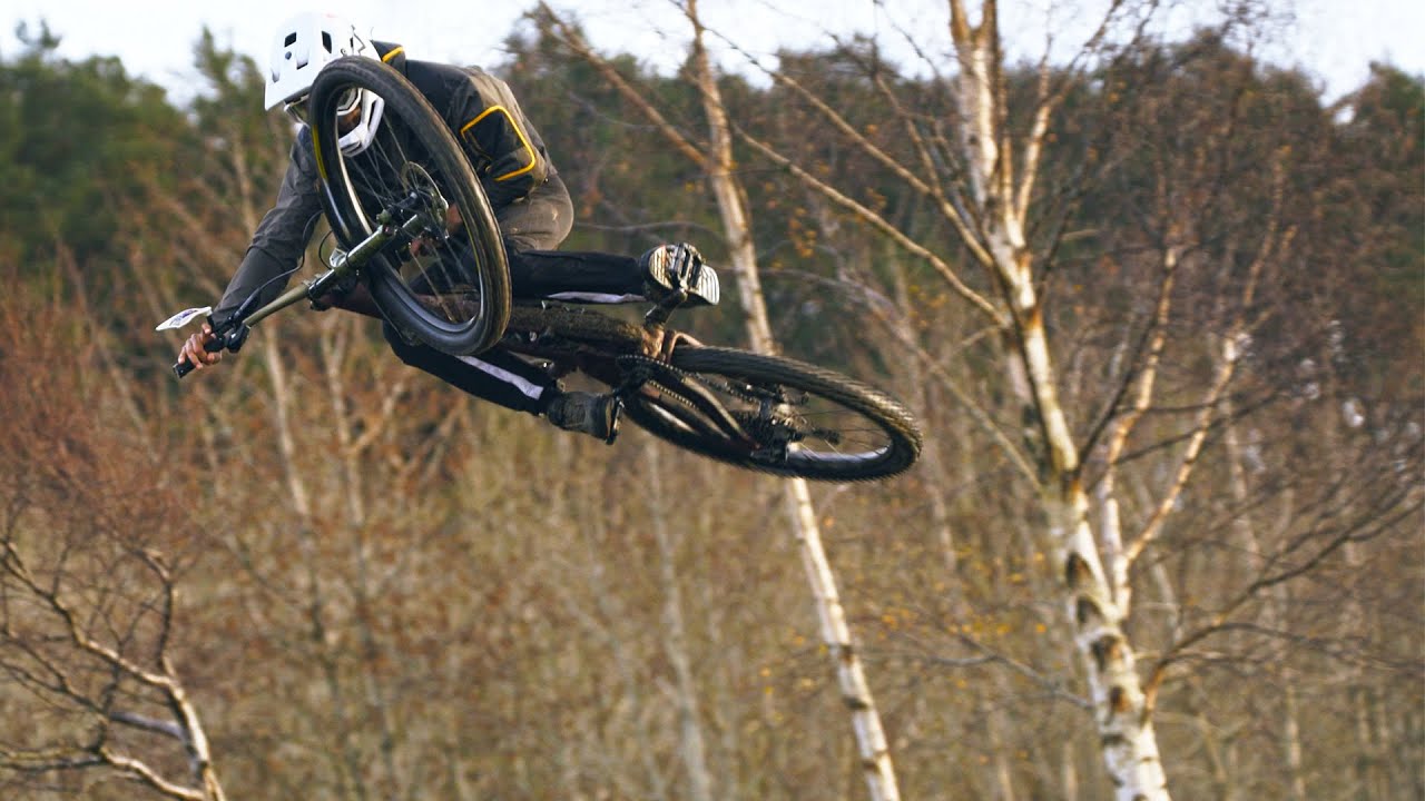 Ripping the Golfie & Glentress with Elliott Heap and the gang