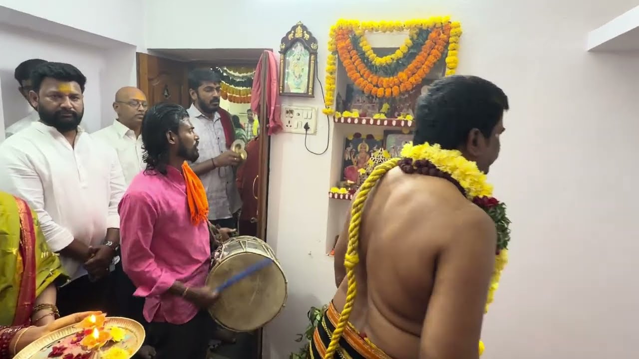 🔱💫🙏సైదాబాద్ లో మల్లన్న స్వామి పాలు పట్టుట మల్లన్న స్వామి పూనకం 👀🕉️🔱subcribe 👏🌼