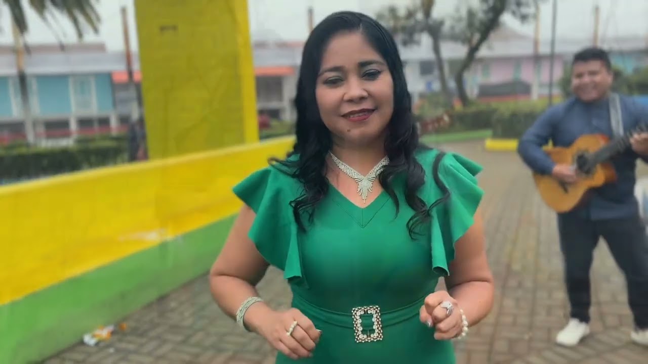 Carnaval 2025..Yo Soy Jenny Gaibor”La Voz Dulce Estilo de Chillanes”Granero del Ecuador🇪🇨❤️🎙🎶🎸