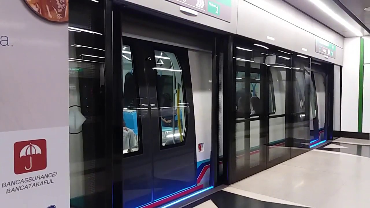 [MRT Malaysia] SBK Line - Underground Station Platform Screen Doors Closing [Muzium Negara]
