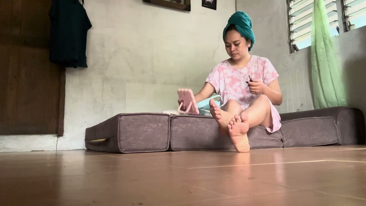 Tiya dangle verry fast