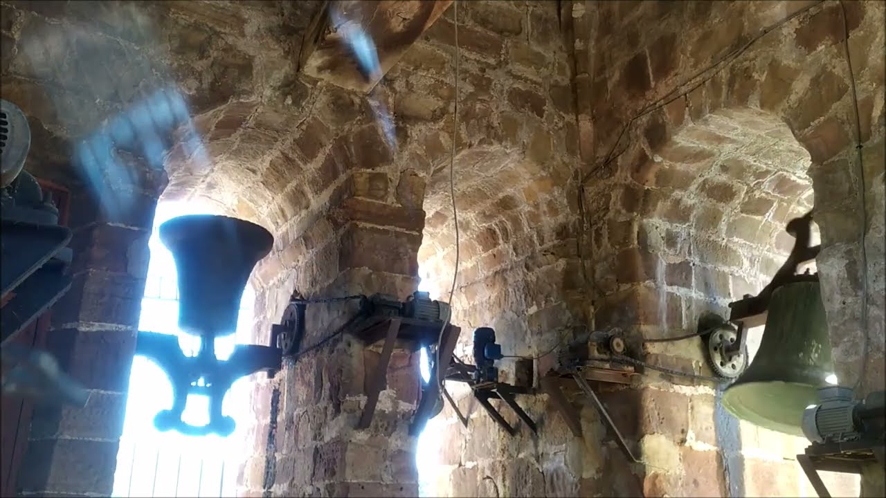 Ezcaray La Rioja. Campanas fiesta mayor de segunda. Semana Santa Bells sinos cloches glocken clopot