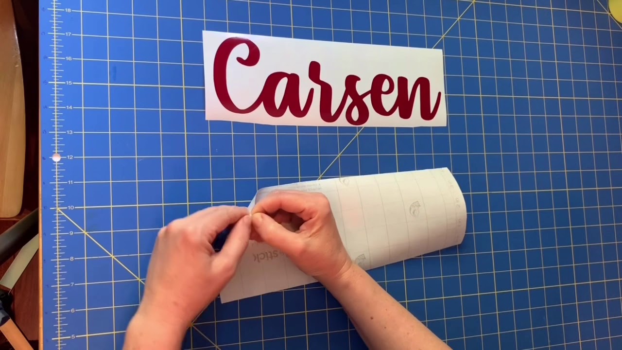 Transfer vinyl monogram to poster board