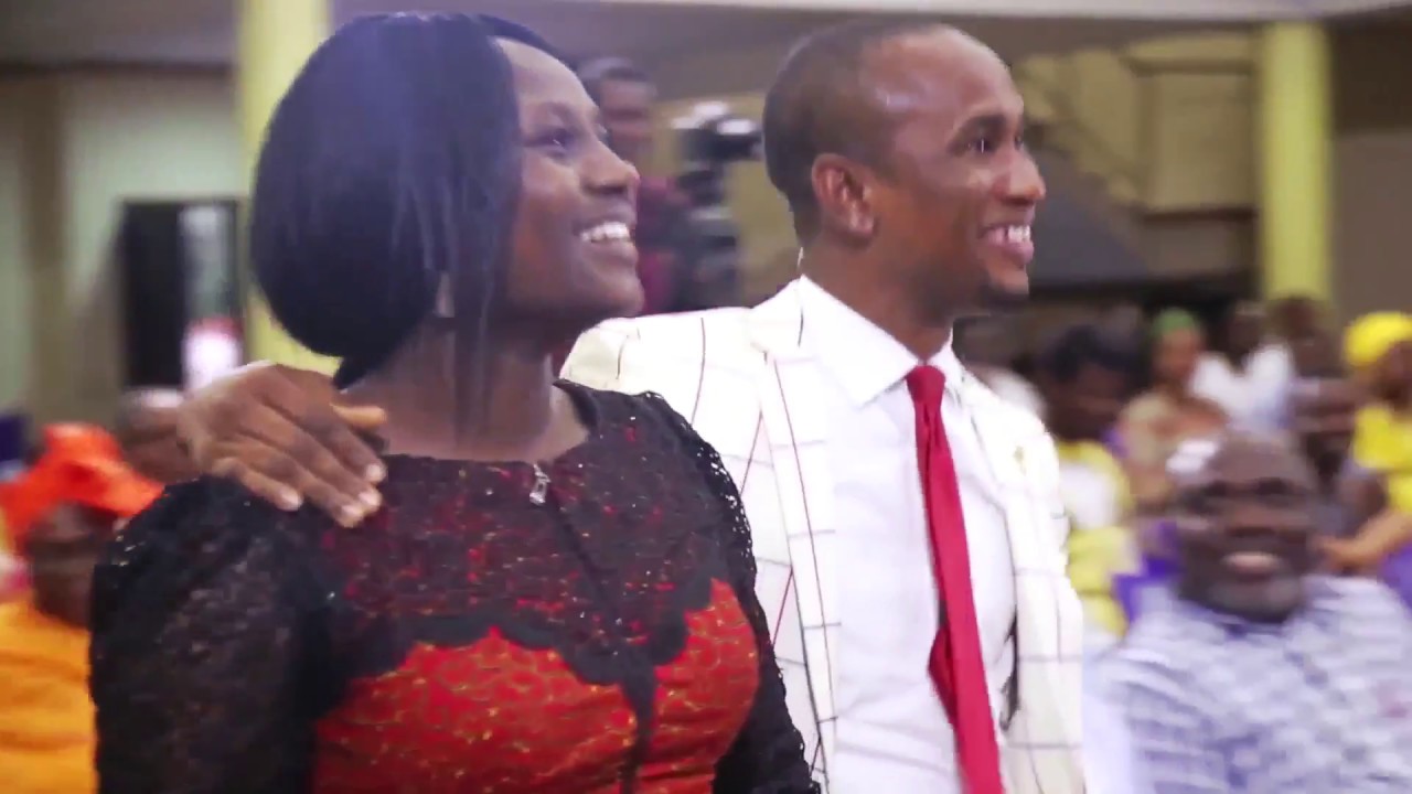 Prophetic Moments - With Bishop Feyi Daniels