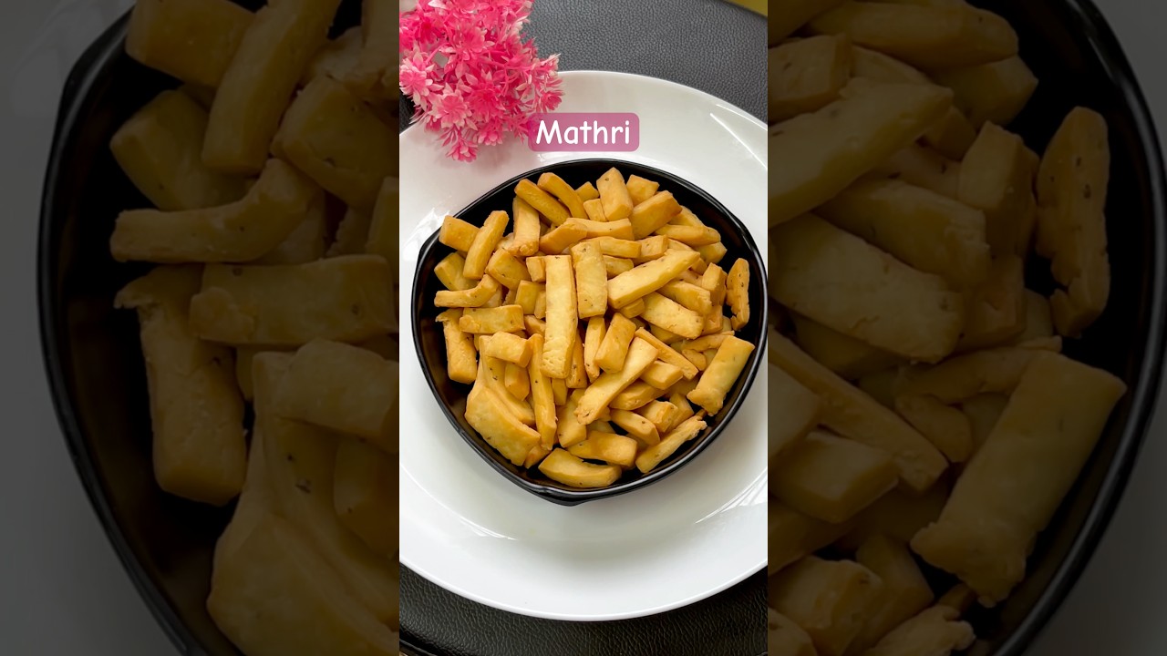 Khasta Mathri Recipe #mathri #namakpare #snack #teasnack #easy #youtubeshorts #shorts #viral #nashta