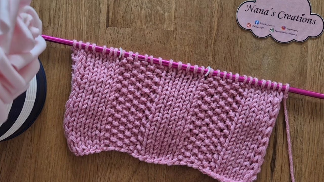 Motivo fantasia ai ferri n°779/Fancy knit stitch / Punto fantasia a dos agujas